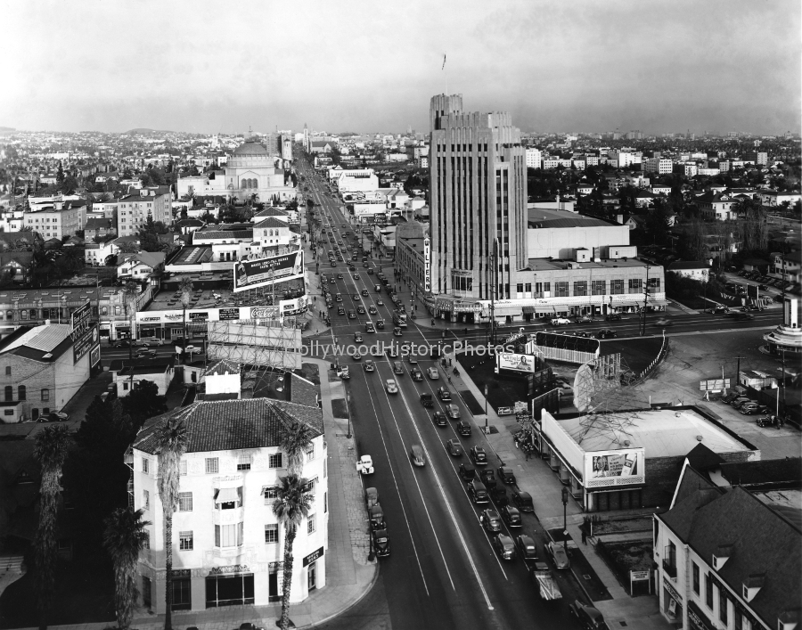 1938 Wilshire and Western Avenue Wiltern Theatre WM.jpg